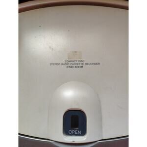 Aiwa CSD-EX111 Compact Disc Stereo Radio Cassette Recorder